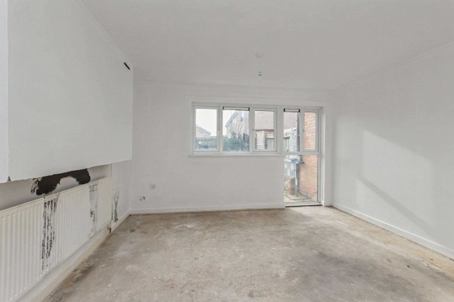 7 The Wharfe, Bedford, Bedfordshire, MK41 7XP 9