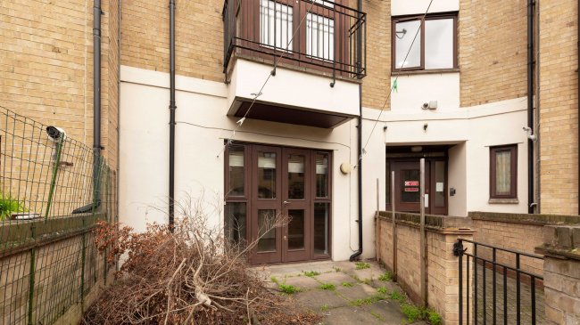 Flat 21, Farrier Street, Camden, London, NW1 8PJ 2