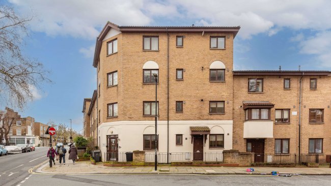 Flat 21, Farrier Street, Camden, London, NW1 8PJ 2