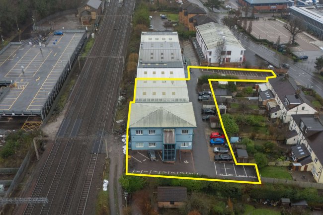 Monaco House, 1 Monaco Way, Station Road, Kings Langley, Hertfordshire, WD4 8LQ 1