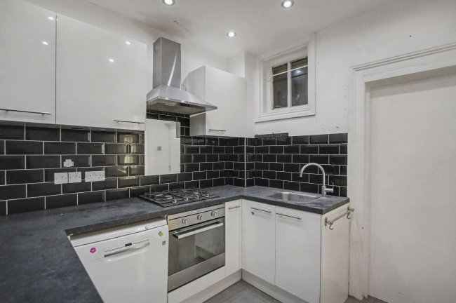 Third Floor Flat,19 Warrington Crescent, Maida Vale, London, W9 1ED 3