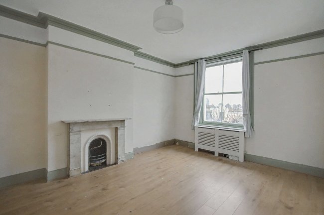 Third Floor Flat,19 Warrington Crescent, Maida Vale, London, W9 1ED 3