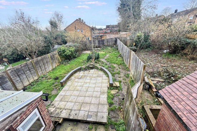 6 Pembury Close, Bromley, BR2 7PS 5