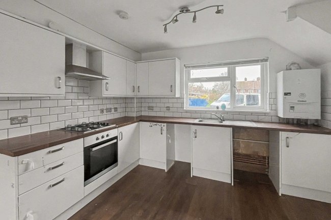 6 Pembury Close, Bromley, BR2 7PS 5