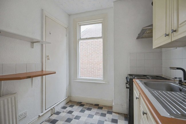 Flat A & Flat B, 60 Dickinson Street, Derby, DE24 8WJ 8