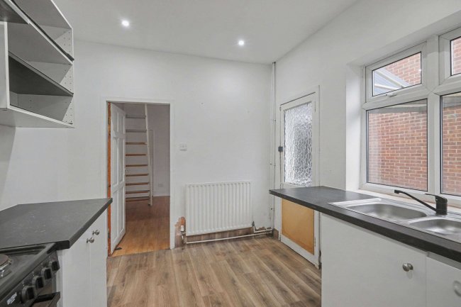 Flat A & Flat B, 60 Dickinson Street, Derby, DE24 8WJ 8