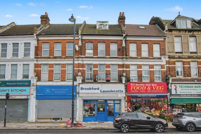Flat 2, 116a Craven Park Road, London NW10 8QD 5