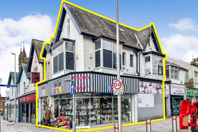 114-116 Church Street, Blackpool, Lancashire, FY1 1JA 6