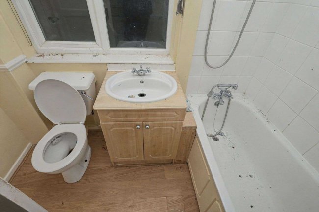 Former Eversley School Caretaker's House, Chaseville Park Road, London, N21 1PD 3