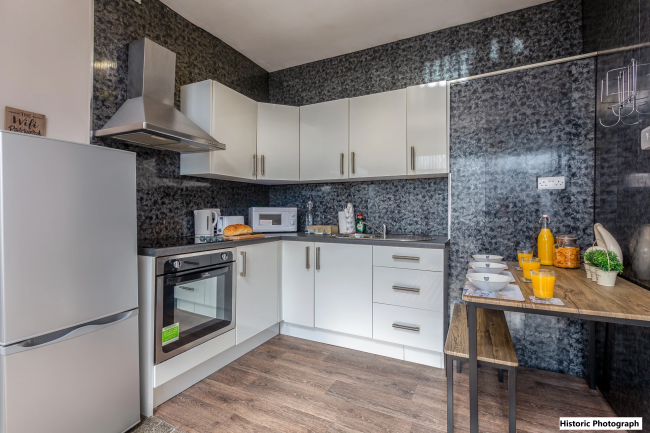 1 Reads Avenue, Blackpool, FY1 4BW 5