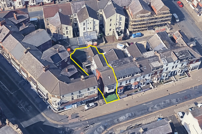 1 Reads Avenue, Blackpool, FY1 4BW 5