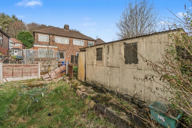 82 Castlewood Road, Salford, Greater Manchester, M7 3GW 4