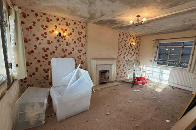 Former School Caretakers House, De Bohun Primary School, Green Road, London N14 4AD 5