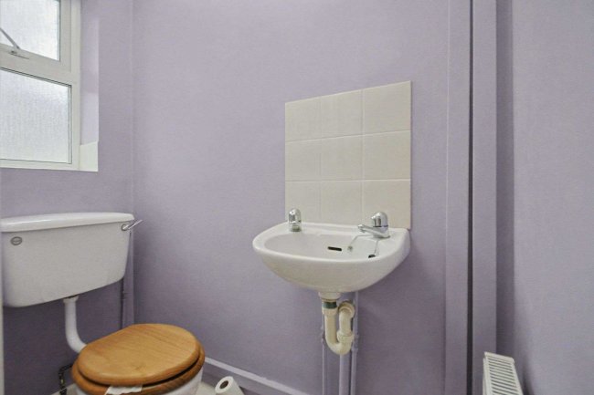 70 Goliath Road, Poole, BH15 4NS 9