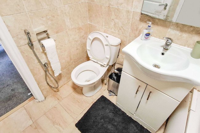 8 Oldham Terrace, Acton, London, W3 6LS 10