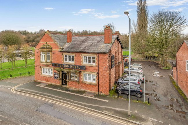 The Grand Hotel, 13 Market Street, Manchester M26 1GF 5