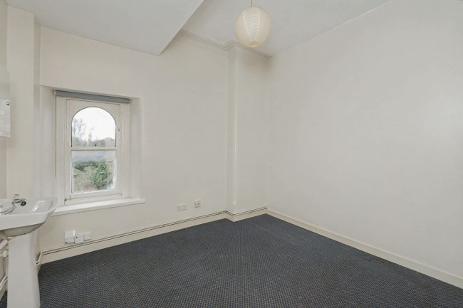 10 Hughenden Road, Clifton, Bristol, Avon, BS8 2TT 2