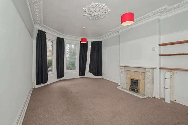 10 Hughenden Road, Clifton, Bristol, Avon, BS8 2TT 2