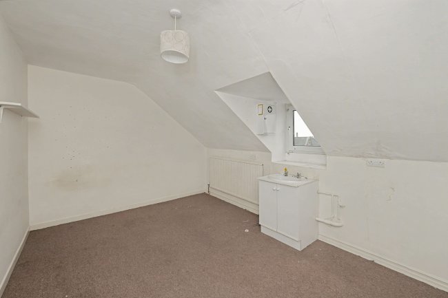 10 Hughenden Road, Clifton, Bristol, Avon, BS8 2TT 2