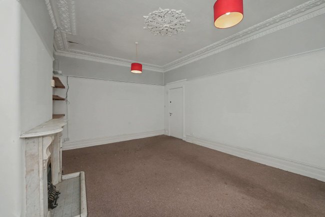 10 Hughenden Road, Clifton, Bristol, Avon, BS8 2TT 2