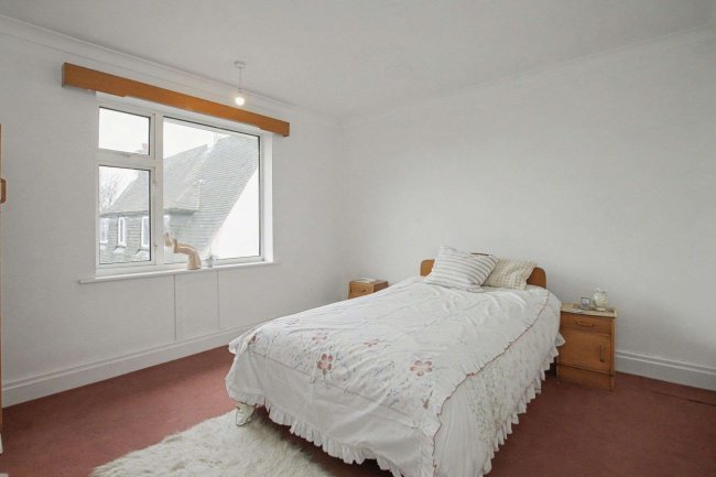 881 High Lane, Stoke-on-Trent, Staffordshire, ST6 6HQ 1