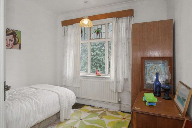 881 High Lane, Stoke-on-Trent, Staffordshire, ST6 6HQ 1