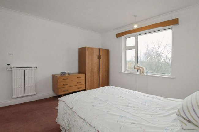 881 High Lane, Stoke-on-Trent, Staffordshire, ST6 6HQ 1