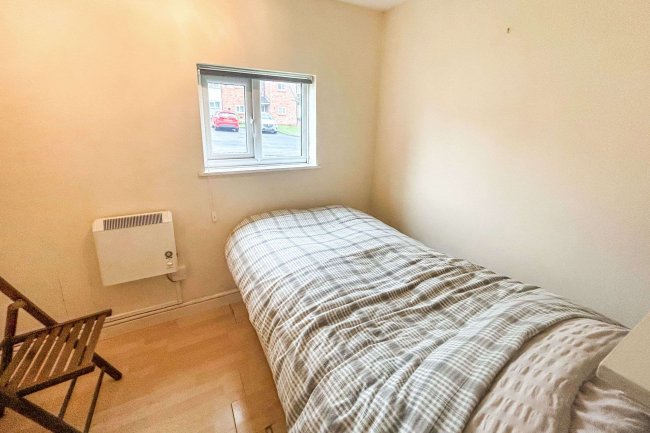 137 Ragees Road, Kingswinford, West Midlands, DY6 8NQ 3
