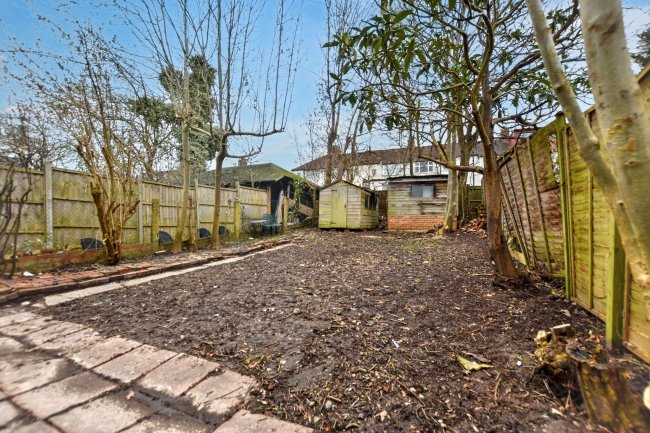 44 Dunkery Road, Eltham, London, SE9 4HZ 1