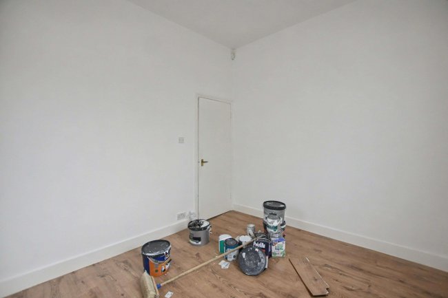 29 Inverine Road, Charlton, London, SE7 7NJ 3
