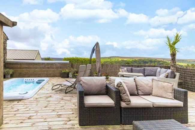 Wood Top Farm, Weather Hill Lane, Cragg Vale, Hebden Bridge, HX7 5TX 2