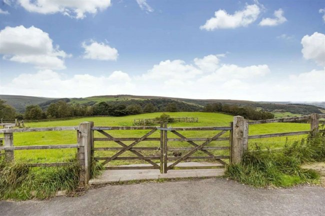 Wood Top Farm, Weather Hill Lane, Cragg Vale, Hebden Bridge, HX7 5TX 2