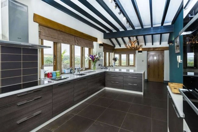 Wood Top Farm, Weather Hill Lane, Cragg Vale, Hebden Bridge, HX7 5TX 2