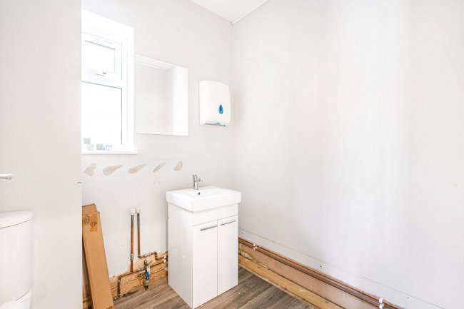 Wells Yard, Hudson Street Deddington, Banbury, Oxfordshire, OX15 0SW 2