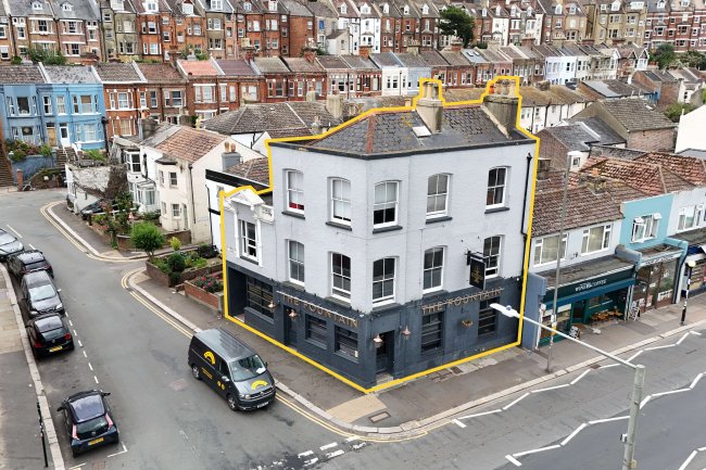 The Fountain, 93 Queens Road, Hastings TN34 1RL 6