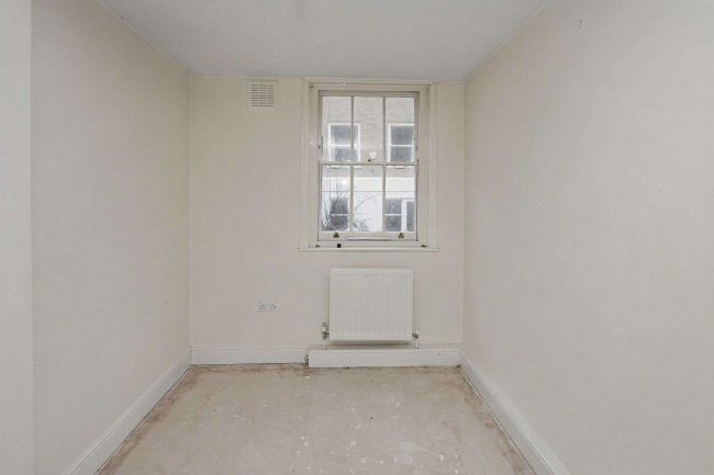 Flat B, 5 Winchester Street, Pimlico, London SW1V 4PA 6