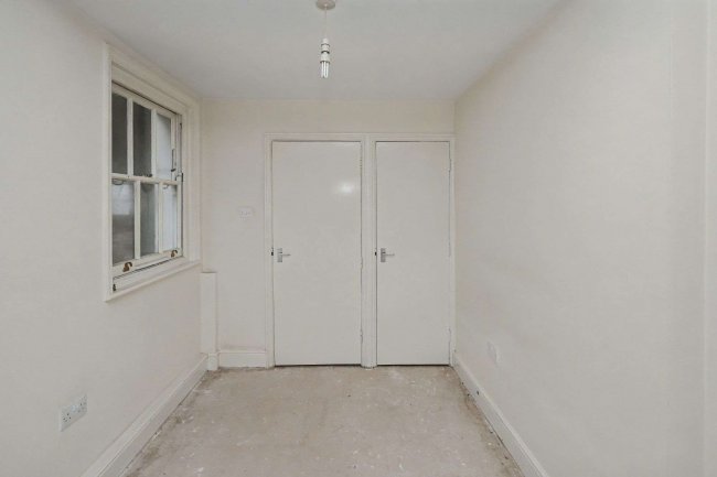 Flat B, 5 Winchester Street, Pimlico, London SW1V 4PA 6