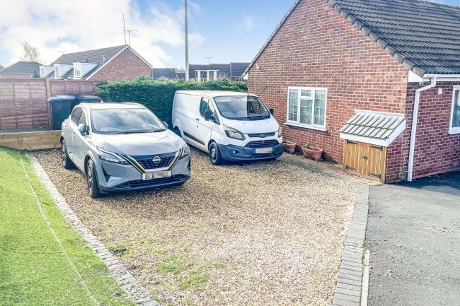 57 Boughton Road, Rugby, CV21 1BH 4