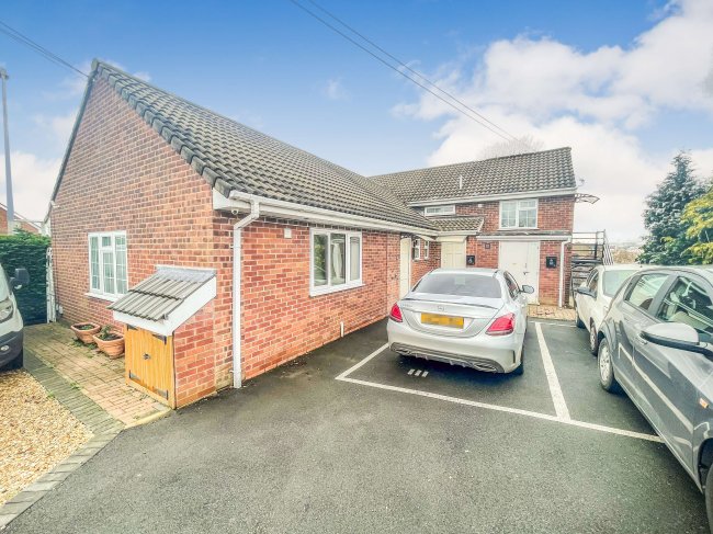 57 Boughton Road, Rugby, CV21 1BH 4