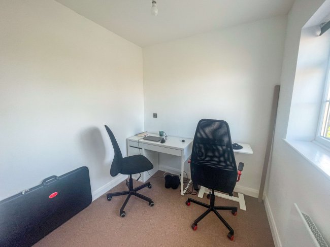 57 Boughton Road, Rugby, CV21 1BH 4
