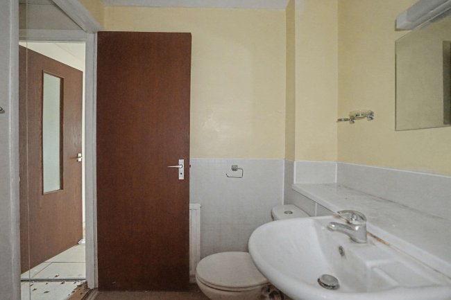 Flat 5, Aspen Court, 88 Auckland Road, London, SE19 2DF 4