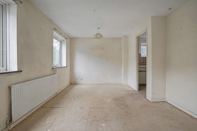 Flat 5, Aspen Court, 88 Auckland Road, London, SE19 2DF 4