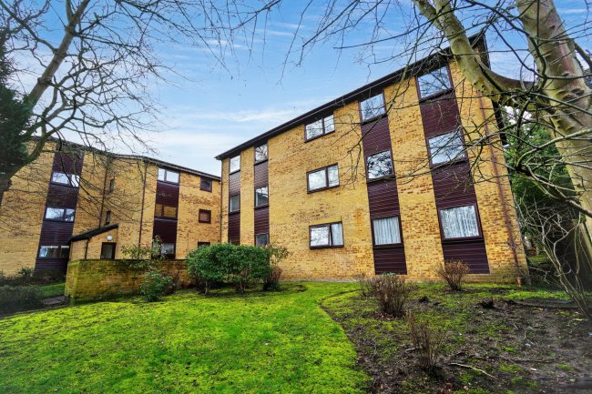 Flat 5, Aspen Court, 88 Auckland Road, London, SE19 2DF 4