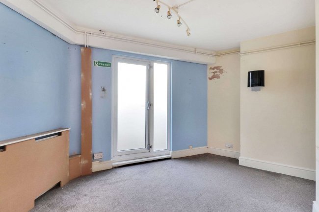 160 St James Road, Tunbridge Wells, TN1 2HE 9