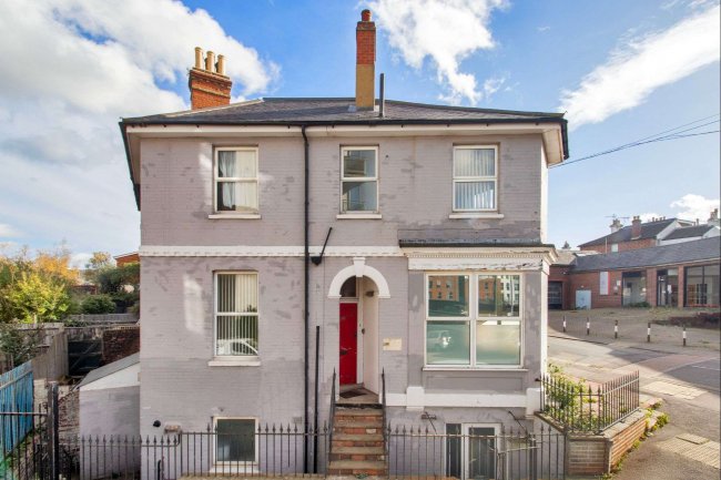 160 St James Road, Tunbridge Wells, TN1 2HE 9