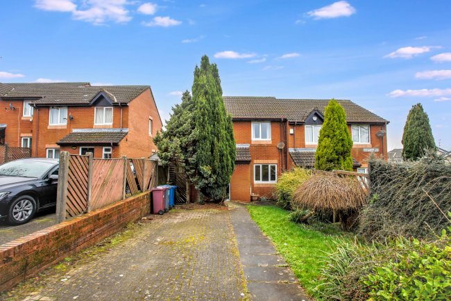 4 Kempton Rise, Blackburn, Lancashire, BB1 1RT 1