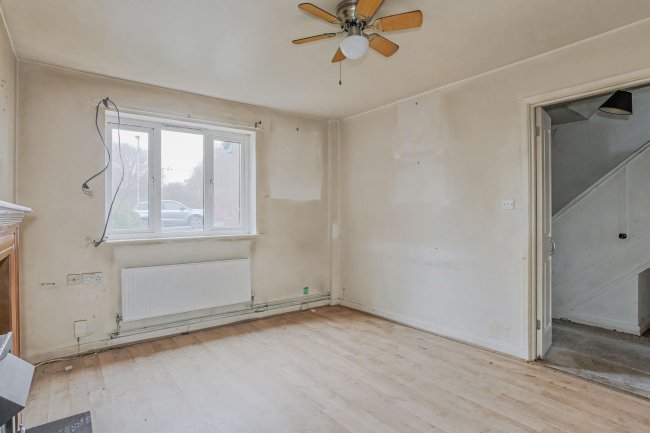4 Kempton Rise, Blackburn, Lancashire, BB1 1RT 1