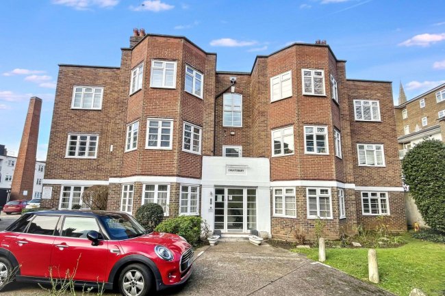 1 Countisbury, St Marks Hill, Surbiton, Surrey, KT6 4LR 6