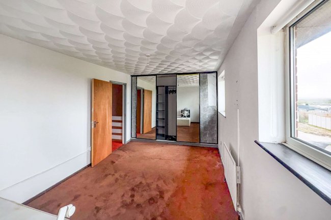 2 Avery Close, Allhallows, Rochester, ME3 9QG 10