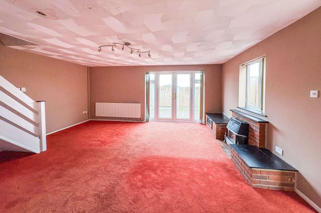 2 Avery Close, Allhallows, Rochester, ME3 9QG 10